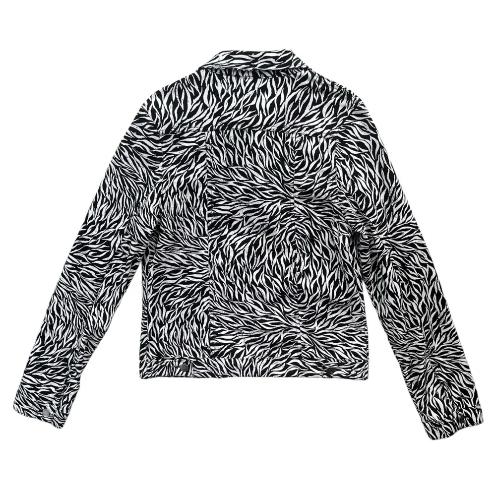 Disney D-Signed Girl’s XL Black White, Zebra Print Button Cotton Jacket #L865JC1
